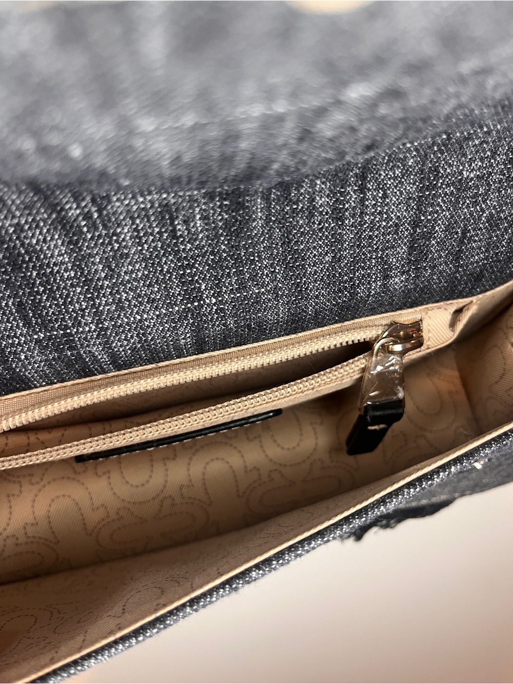 True Religion Frayed Denim Flap Crossbody Bag. - Picture 12 of 12
